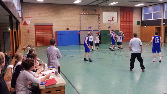 Der Betrachter dieses Bildes ist Zeuge zweier weiterer SCALA-Punkte