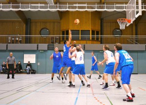 OLD BOY Ulises auf “Kuschelkurs” mit dem Gegner